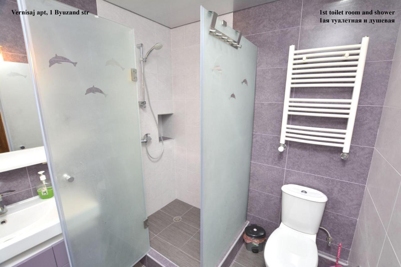 Vernisaj Apt At Republic Square & Ruben Tours Yerevan Bagian luar foto